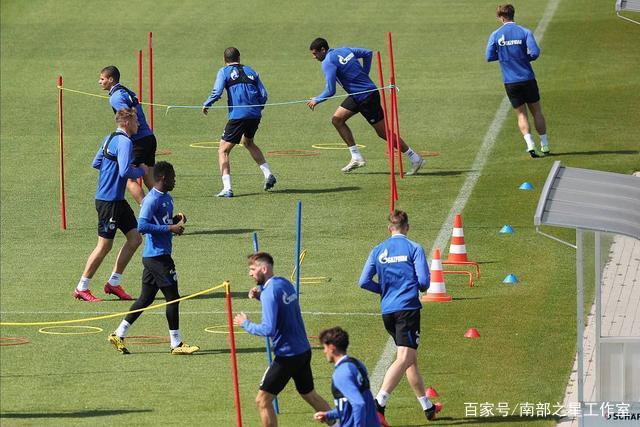 余嘉豪20+7浙江逆转北控 周鹏24分深圳胜宁波